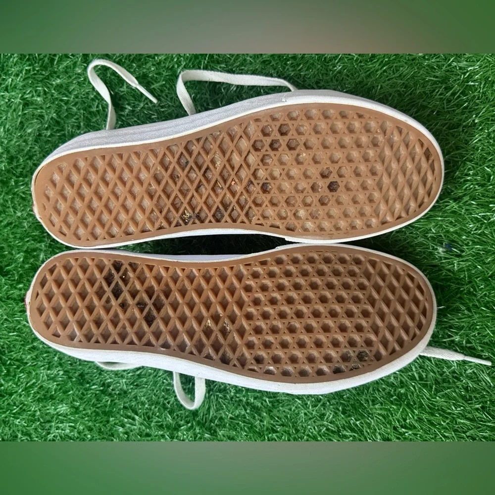 Vans Unisex Black and White Sneakers Size‎ M-7.5 W-9.0